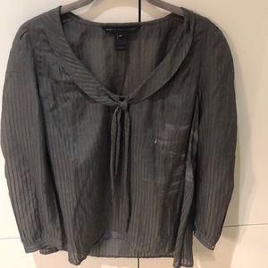 Grey subtle stripe cotton top with 3/4 sleeve